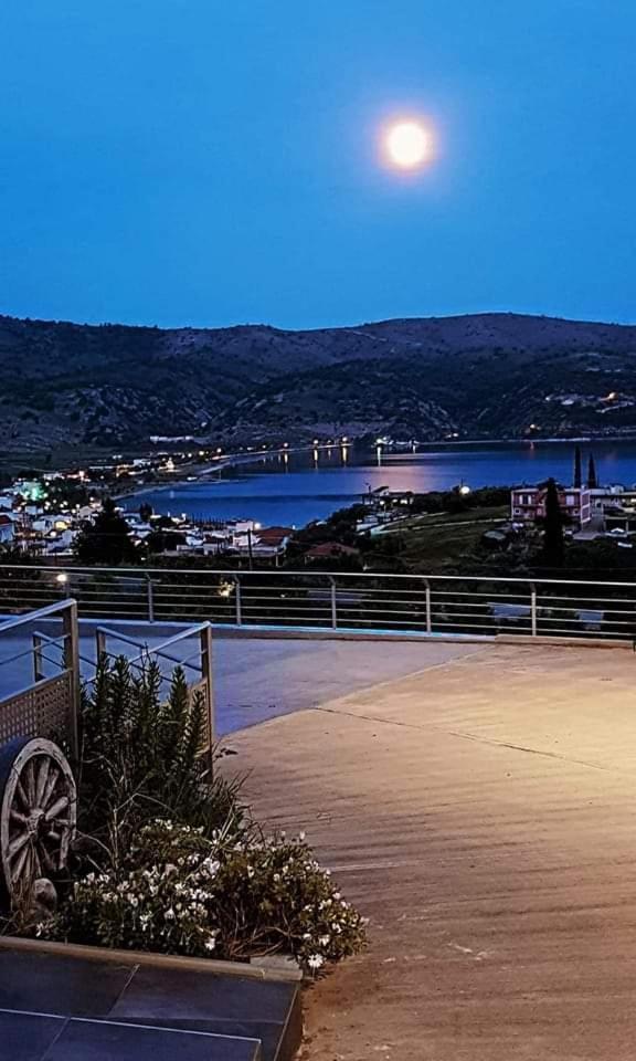 Giannis Village Resort Astakós Exteriör bild